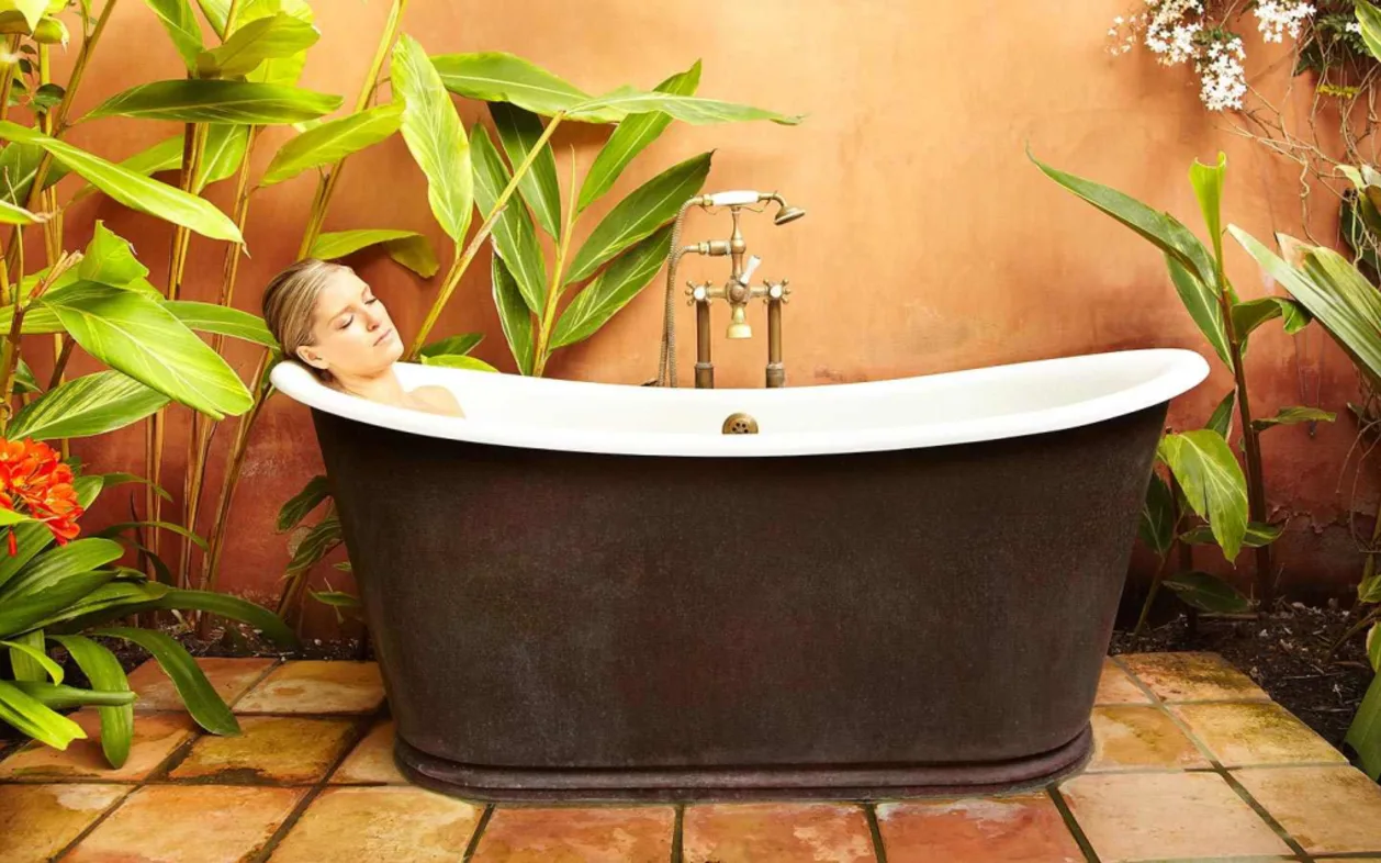 Rancho Valencia woman in bathtub